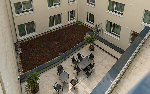 Seniorenheim mit Innenhof